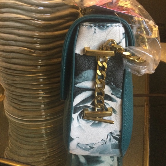 Betsey Johnson Snake Teal Shoulder Bag - Picture 11 of 14